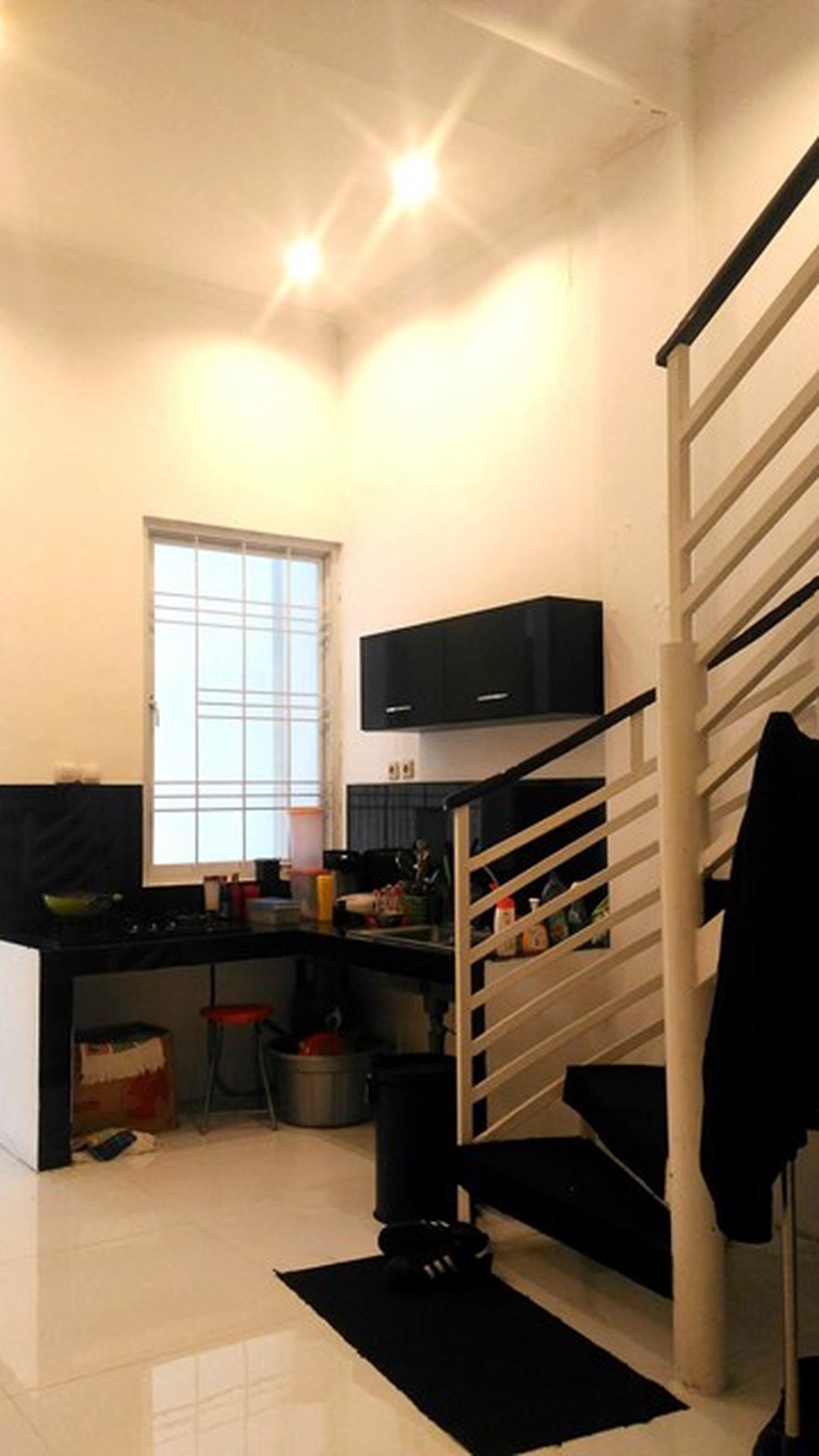 Rumah CantiQ Minimalis 98m Harga 1.9M, siap huni #AK