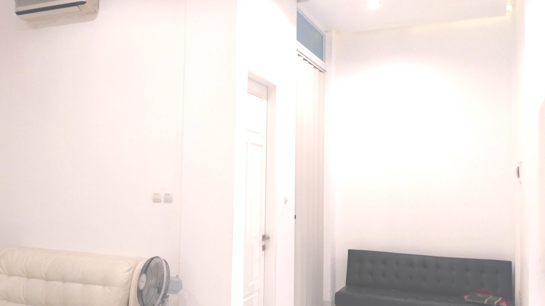 Rumah CantiQ Minimalis 98m Harga 1.9M, siap huni #AK