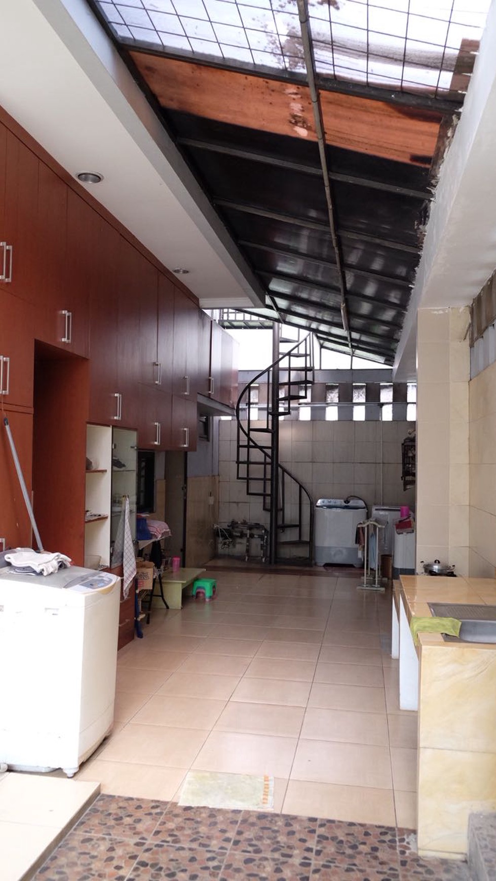 Dijual Kost 20 Kamar di Taman Permata (kost sudah dihuni) - Lippo Karawaci