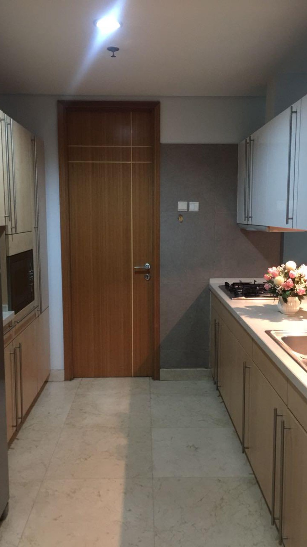Apartemen Exclusive - Selangkah ke MKG