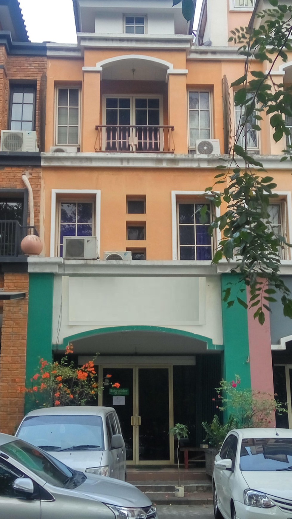 Dijual cepat Ruko 3 lantai di Bukit Gading Mediterania, Kelapa Gading