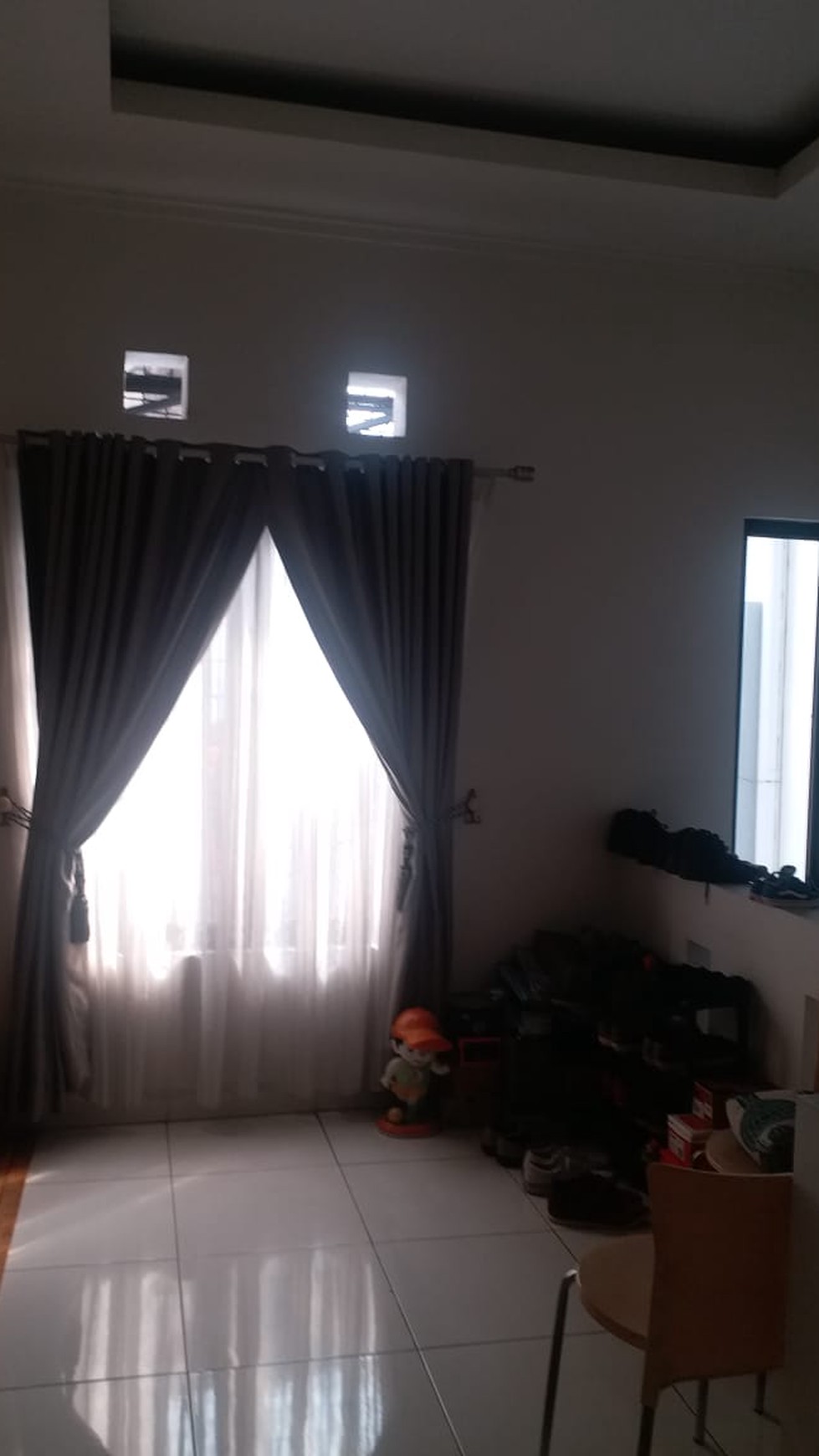 Dijual Rumah di Cluster Madrid - Palem Semi, Karawaci