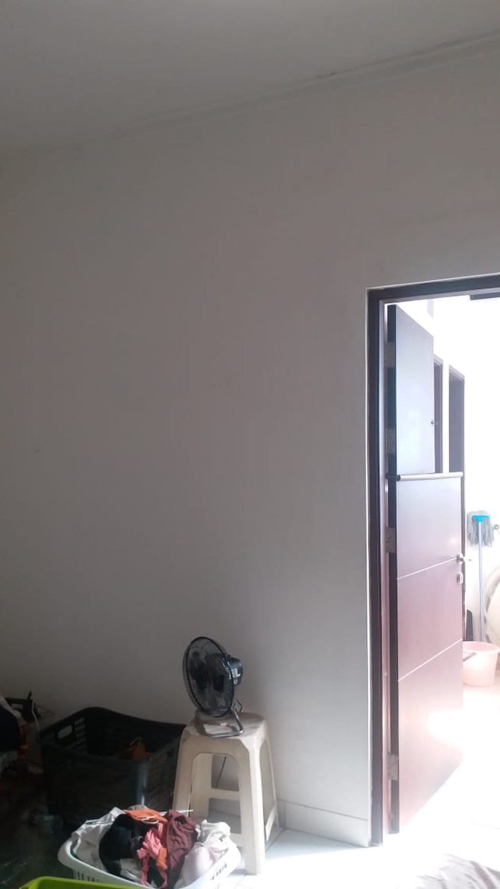 Dijual Rumah di Cluster Madrid - Palem Semi, Karawaci