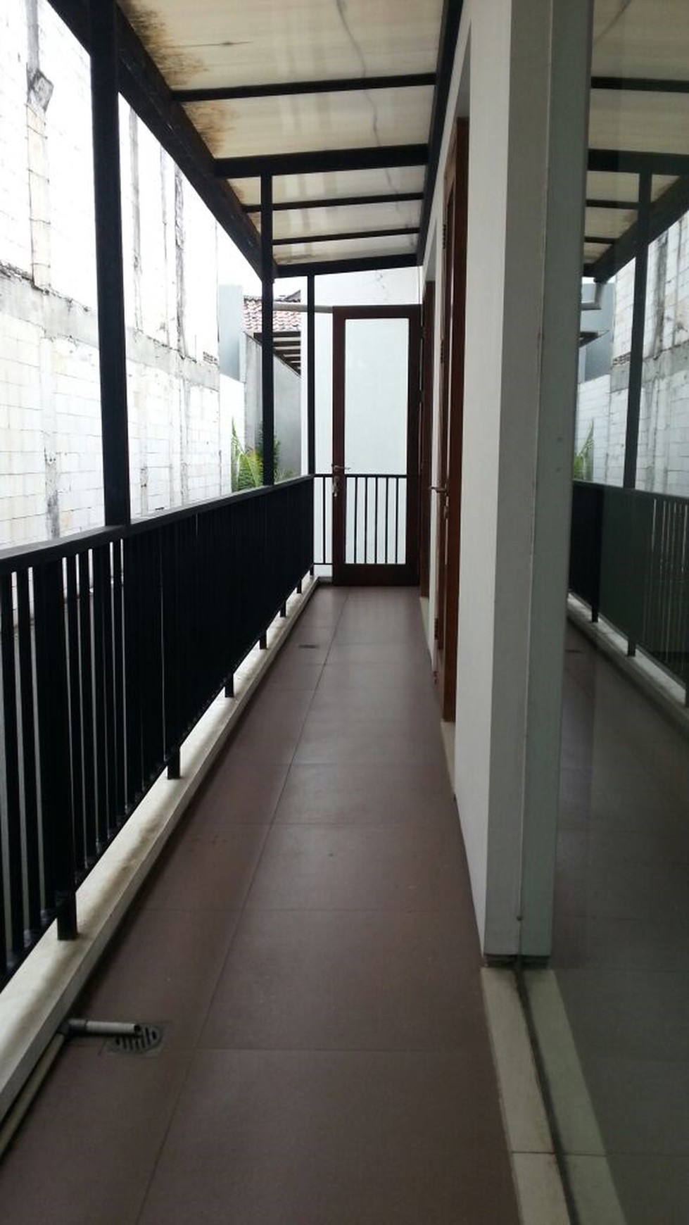 Rumah Nyaman dan Siap Huni di Kawasan Cikini, Bintaro