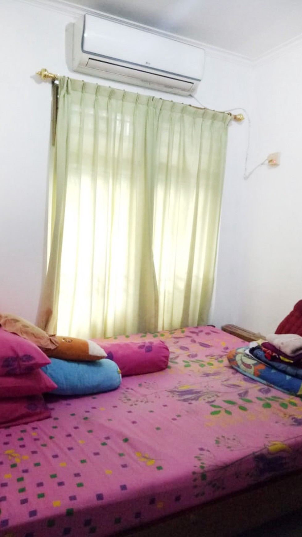 Di Jual Rumah dalam Perumahan Pondok Safari Indah, Pondok Aren, Tangerang Selatan