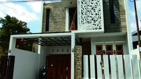RUMAH BARU SIAP HUNI UNTUK KELUARGA BESAR/MUDA, JL KOPEN UTAMA,