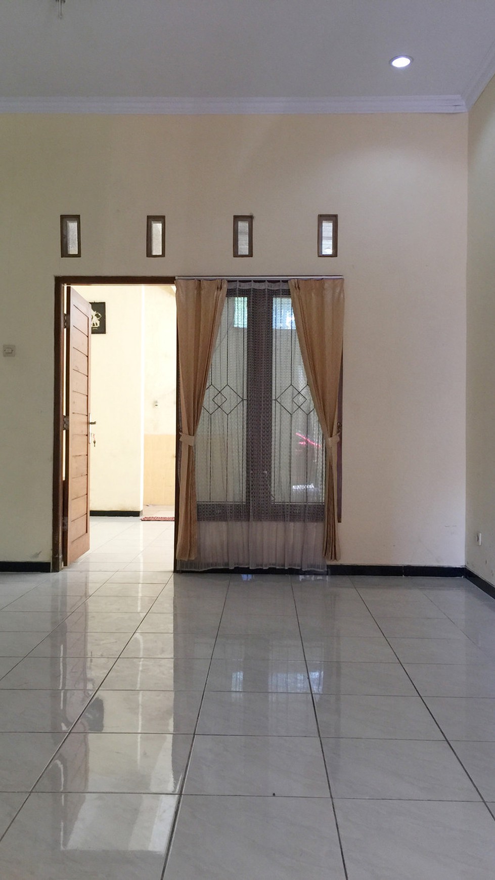 HUNIAN MINIMALIS DAN STRATEGIS, GRIYA PALEM HIJAU, GODEAN, SLEMAN