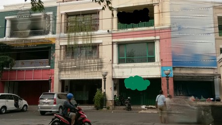 Disewa Ruko Central Park Mulyosari