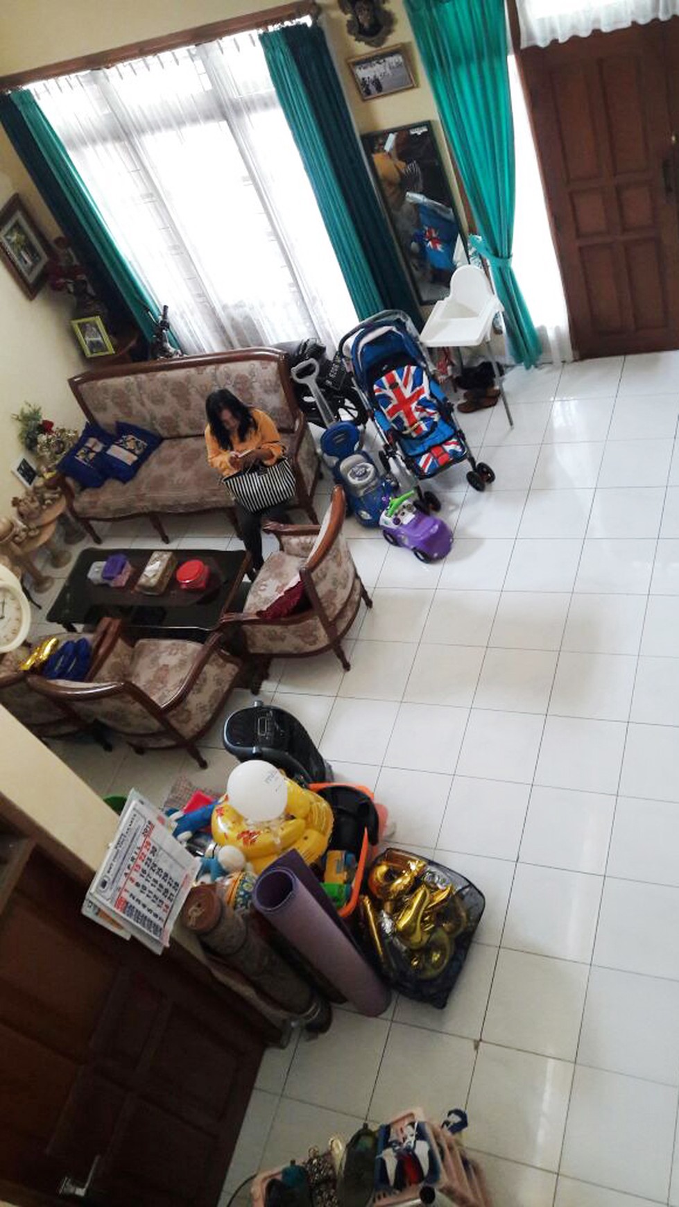 Di Jual Rumah strategis, di Villa Bintaro Indah, Tangerang Selatan