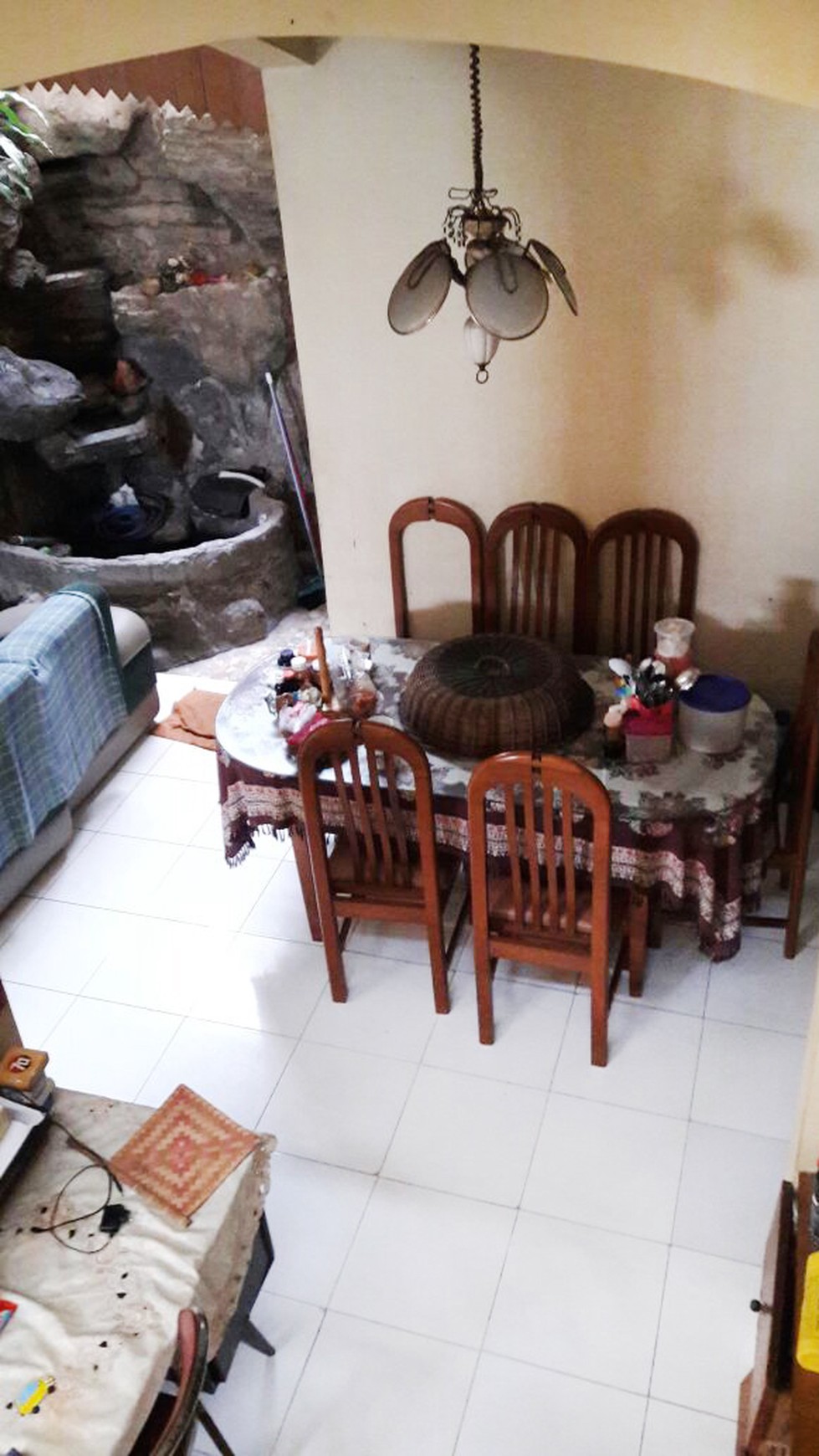 Di Jual Rumah strategis, di Villa Bintaro Indah, Tangerang Selatan