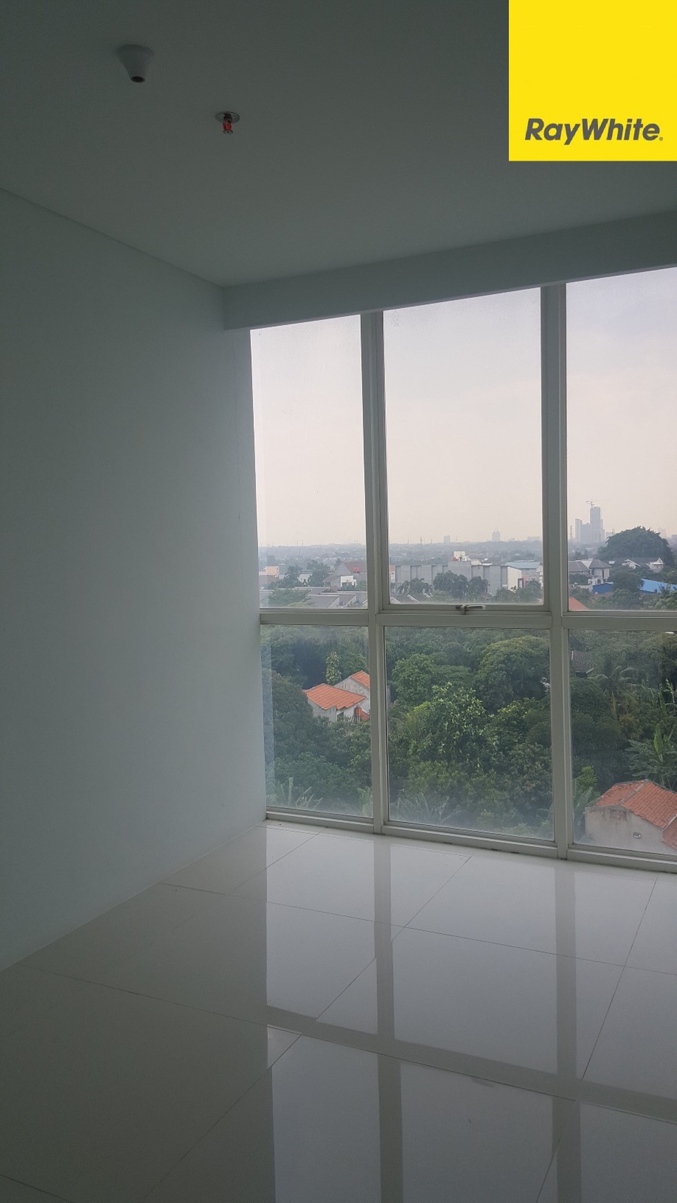 TURUN HARGA Exclusive Apartement Lexington Residences 3 BR MURAH (dibawah harga pasar)