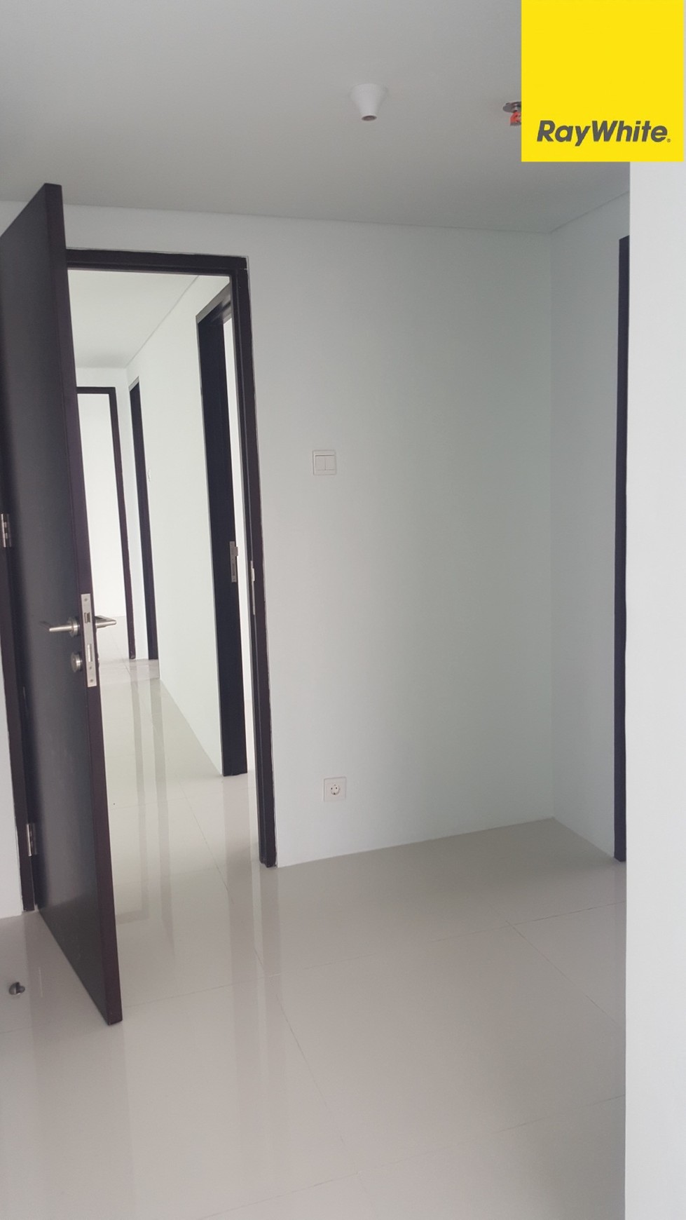 TURUN HARGA Exclusive Apartement Lexington Residences 3 BR MURAH (dibawah harga pasar)
