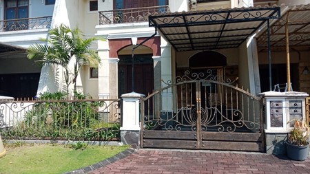 Sewa Rumah area mayjen sungkono dekat tol