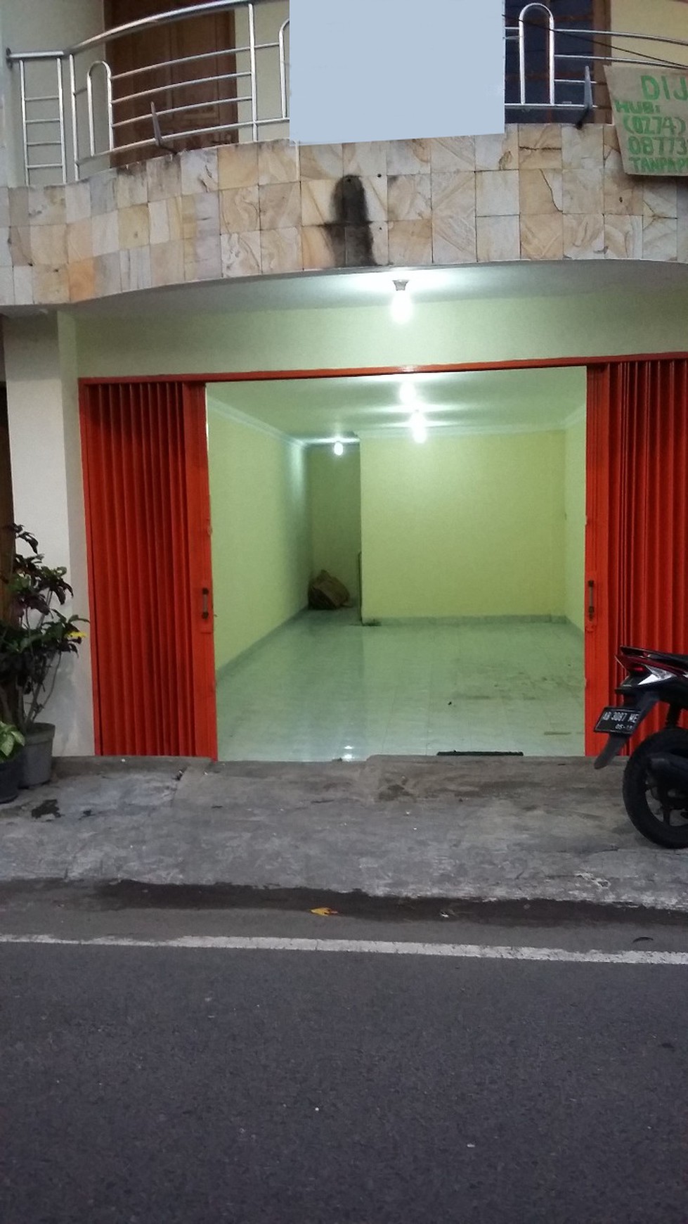 RUKO 800 JUTA LOKASI STRATEGIS, COCOK UNTUK USAHA