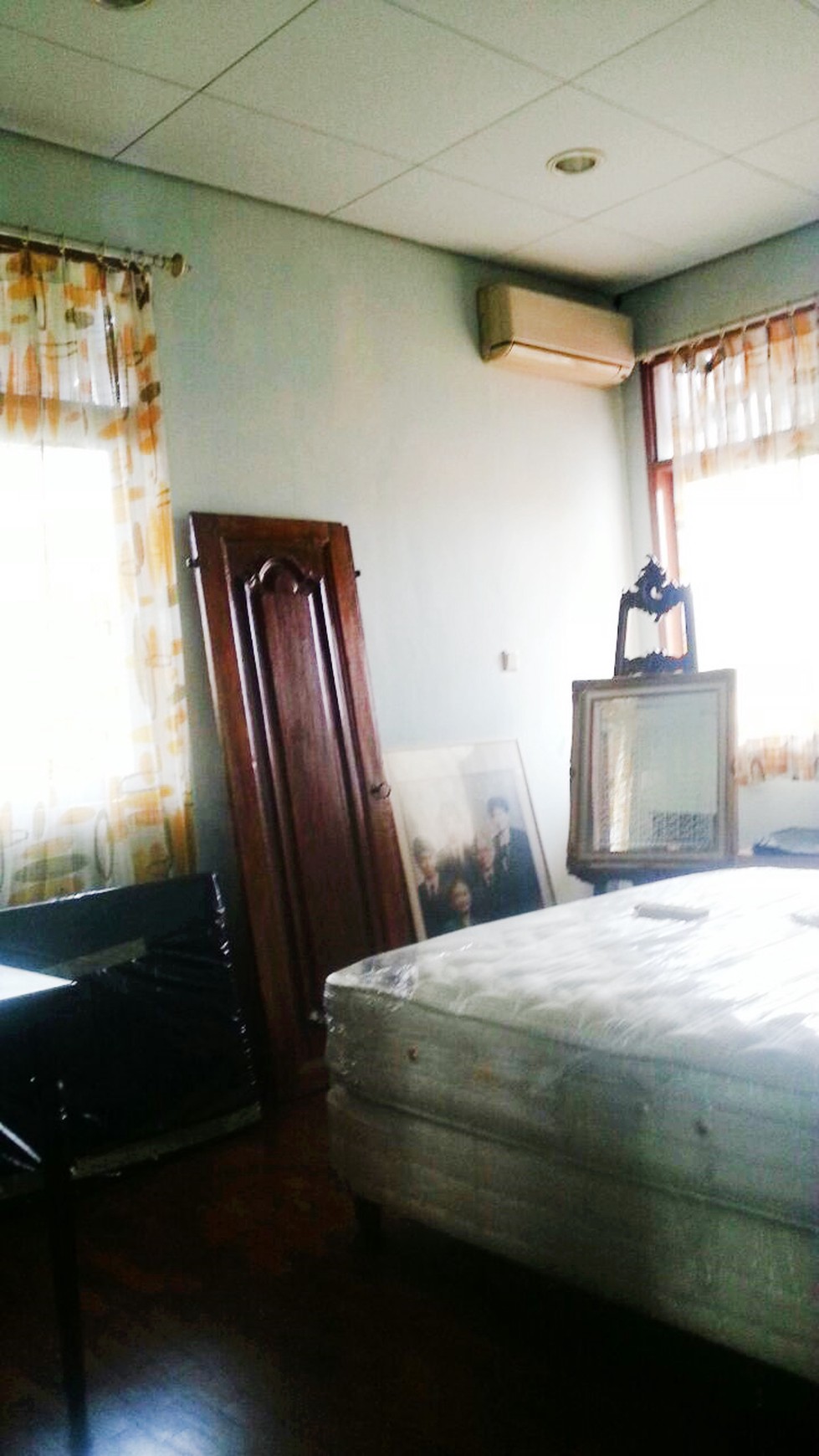 Rumah Bagus Di Jl Utama Pondok Aren Bintaro