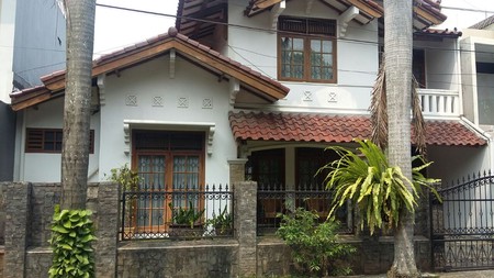 Rumah Bagus Di Kawasan Elite Bintaro Sektor 7