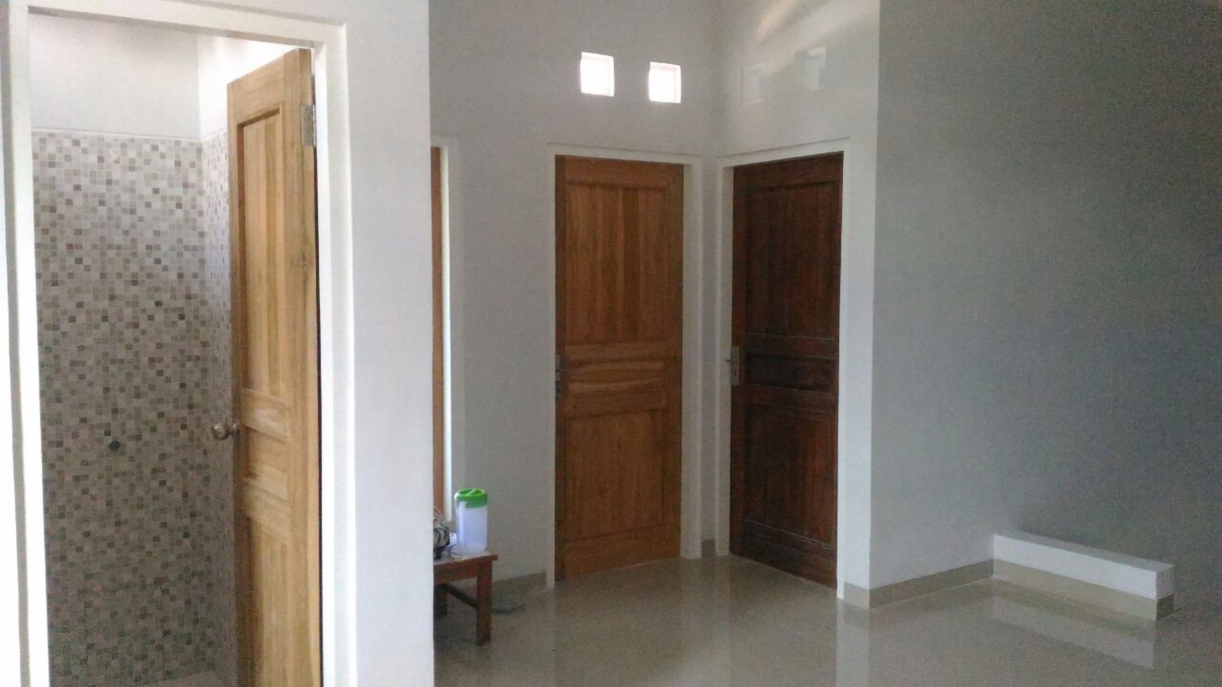 RUMAH BARU SIAP HUNI, GENTAN DEKAT UII, JL KALIURANG KM 10