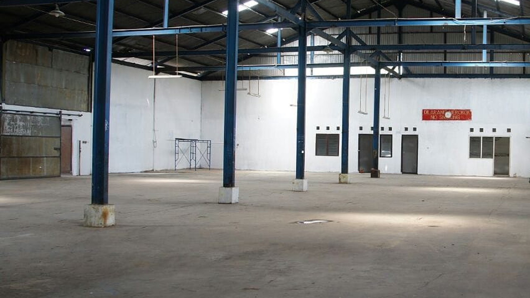 Gudang gresik luas 3000-an bebas banjir