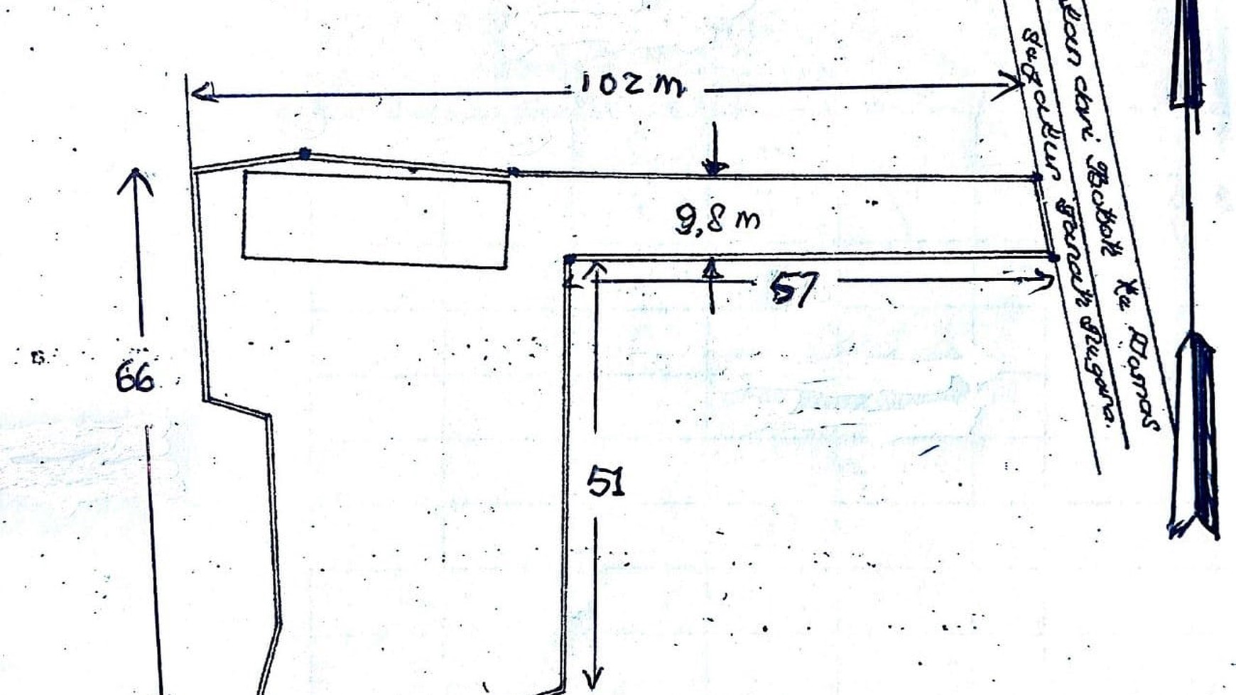 Gudang gresik luas 3000-an bebas banjir