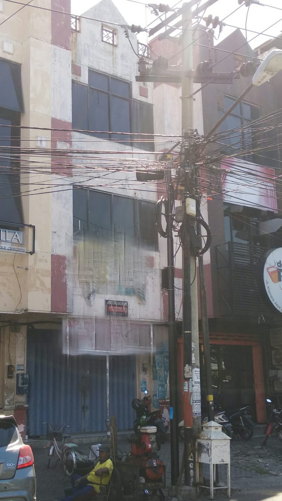 Ruko Klampis Nol Jalan Raya Strategis