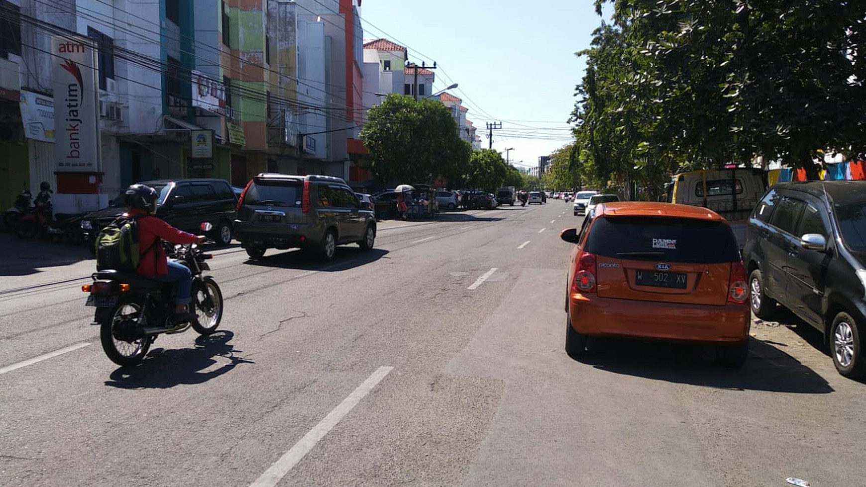 Ruko Klampis Nol Jalan Raya Strategis