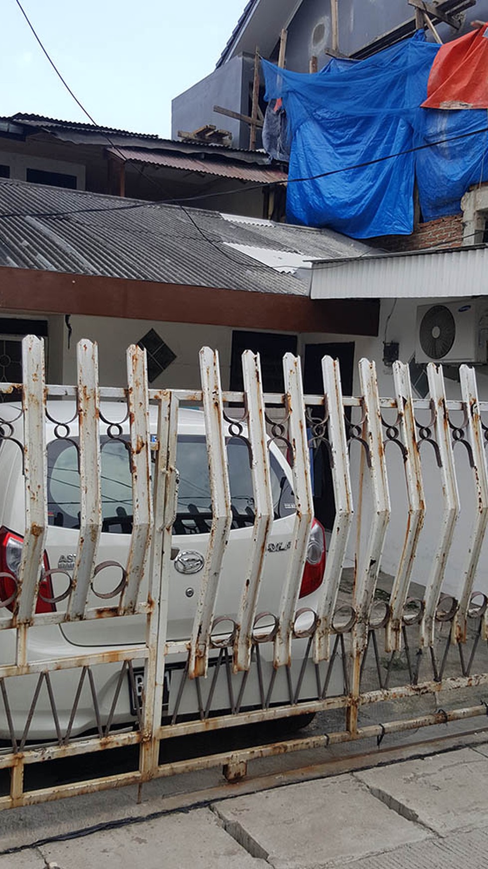 Rumah Standard Jl Harpa, Luas 7,5x15m2