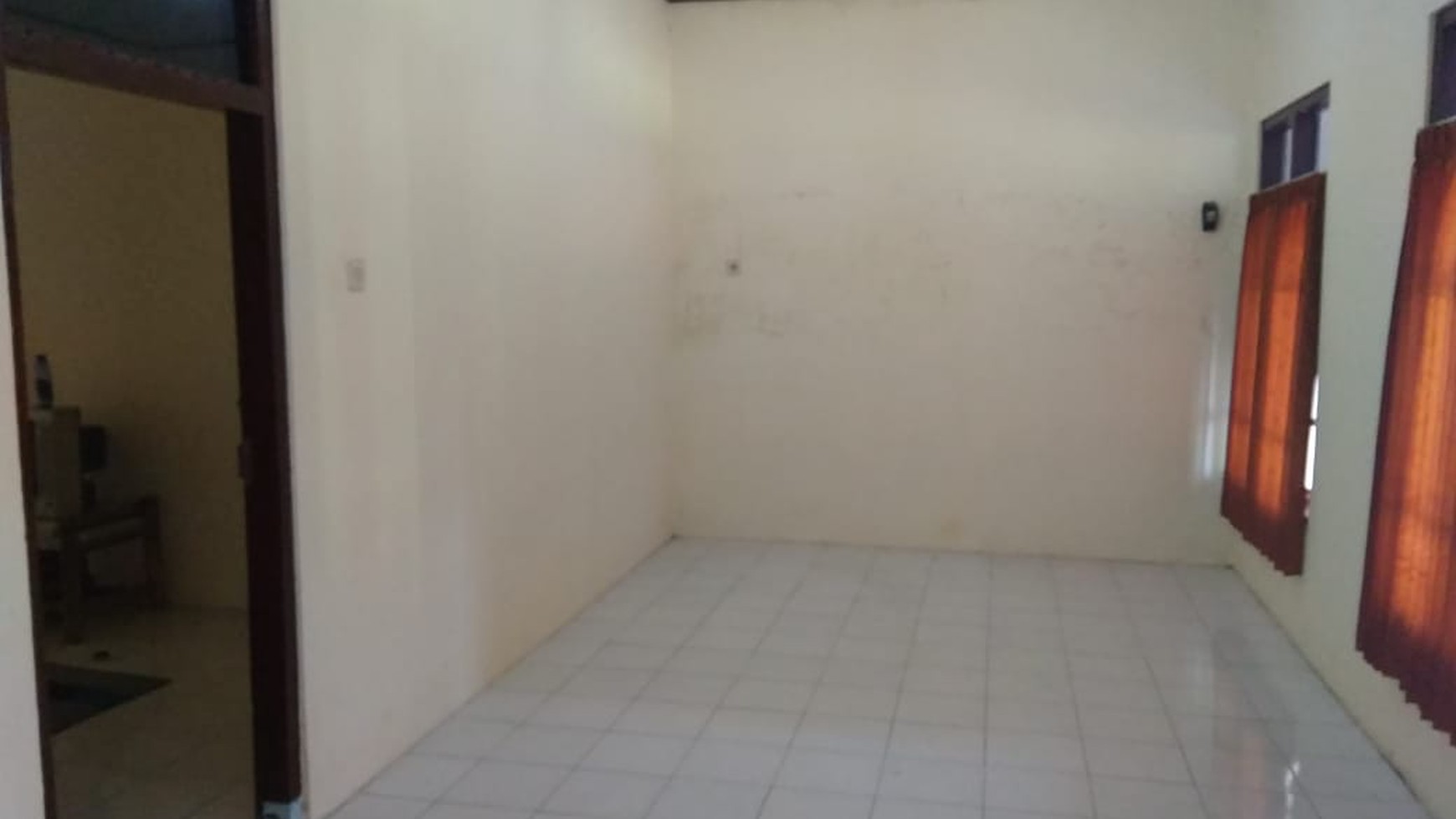 RUMAH LUAS COCOK UNTUK KELUARGA BESAR, NUSUPAN, DEKAT JL KABUPATEN
