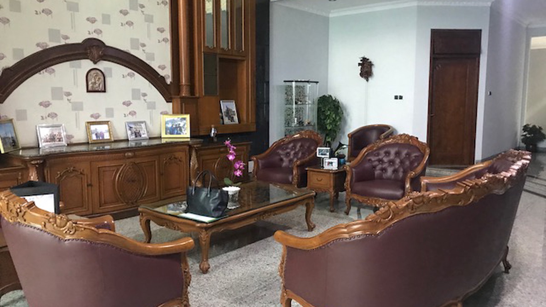 Sewa Rumah di Komplek Puri Indah