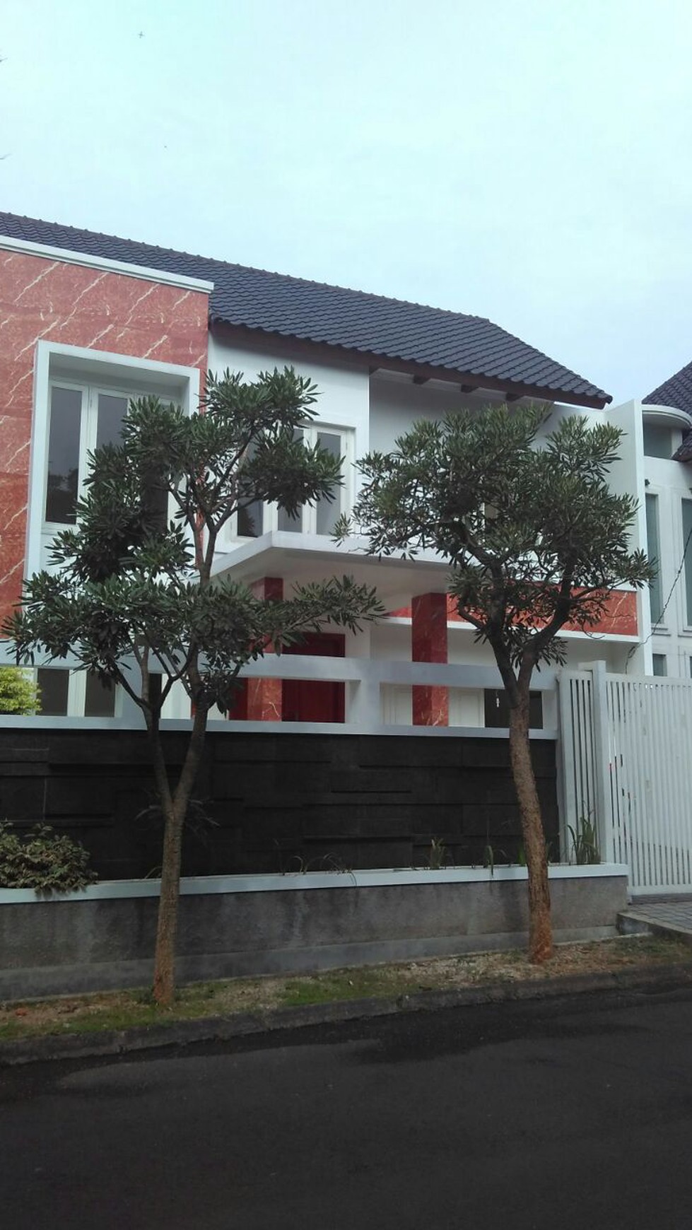 Rumah Siap Huni di Bintaro Jakarta Selatan
