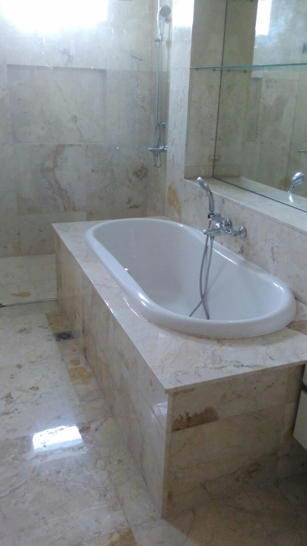 Rumah Siap Huni di Bintaro Jakarta Selatan