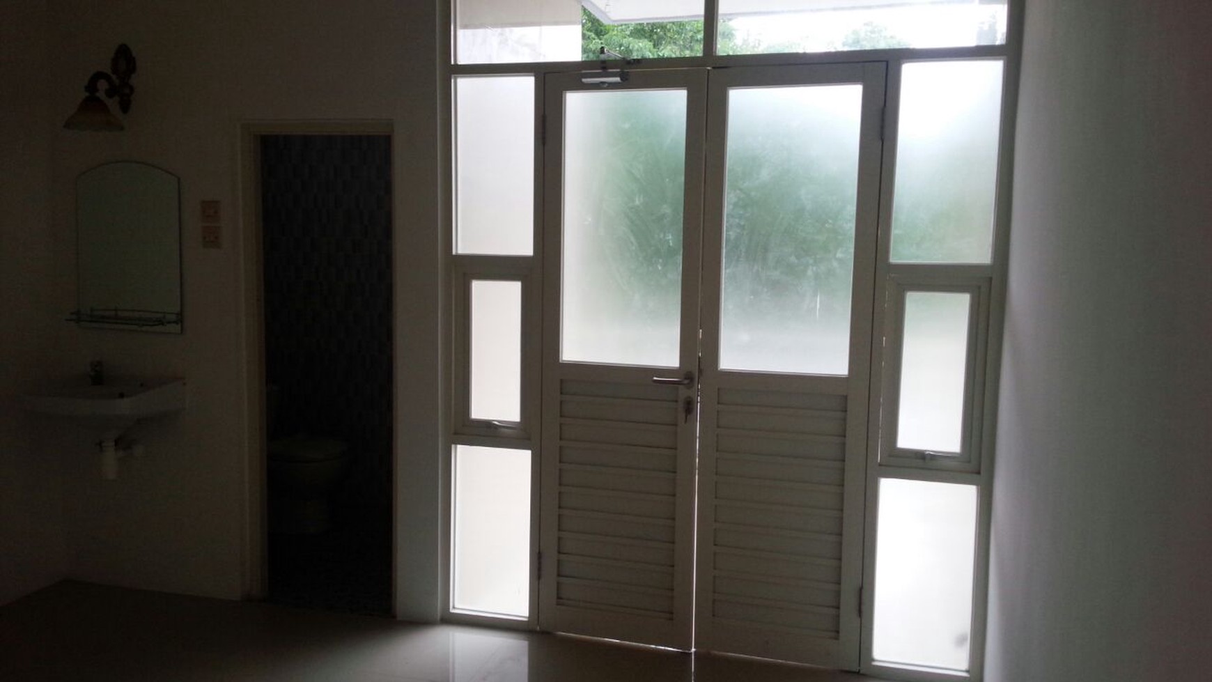 Ruko 2 lantai siap huni area kenjeran