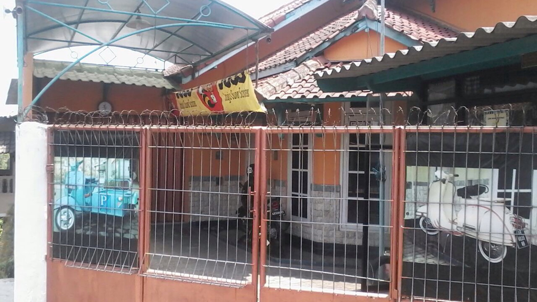 RUMAH TINGGAL KELUARGA DAPAT UNTUK USAHA, JL BABADAN, BANGUNTAPAN.