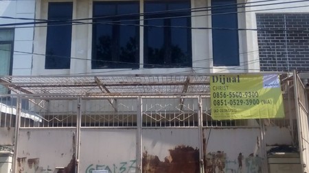 Ruko Pusat Kota 2,5 lantai