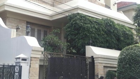 Rumah Mewah,Besar di Pondok Indah