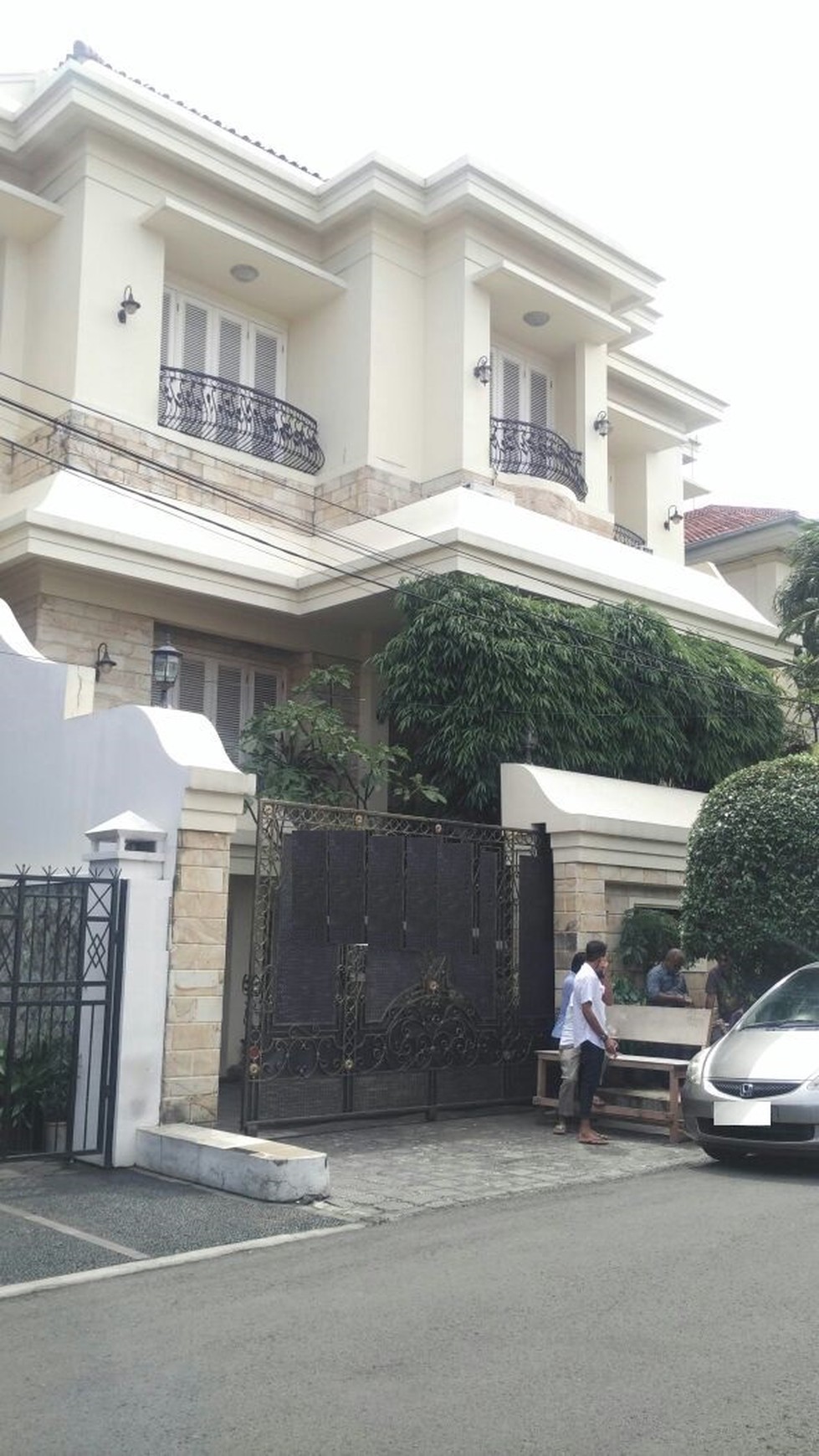 Rumah Mewah,Besar di Pondok Indah