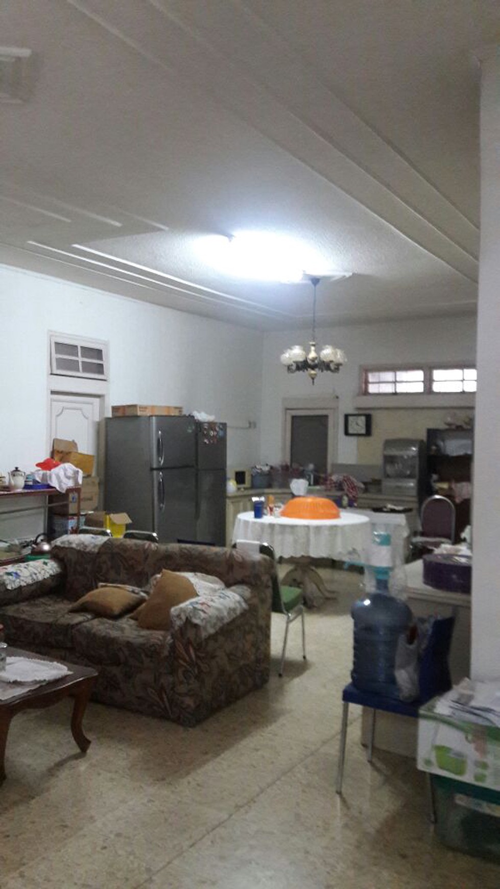 Bangunan Lama,Hitung Tanah saja di Pondok Indah Jakarta Selatan