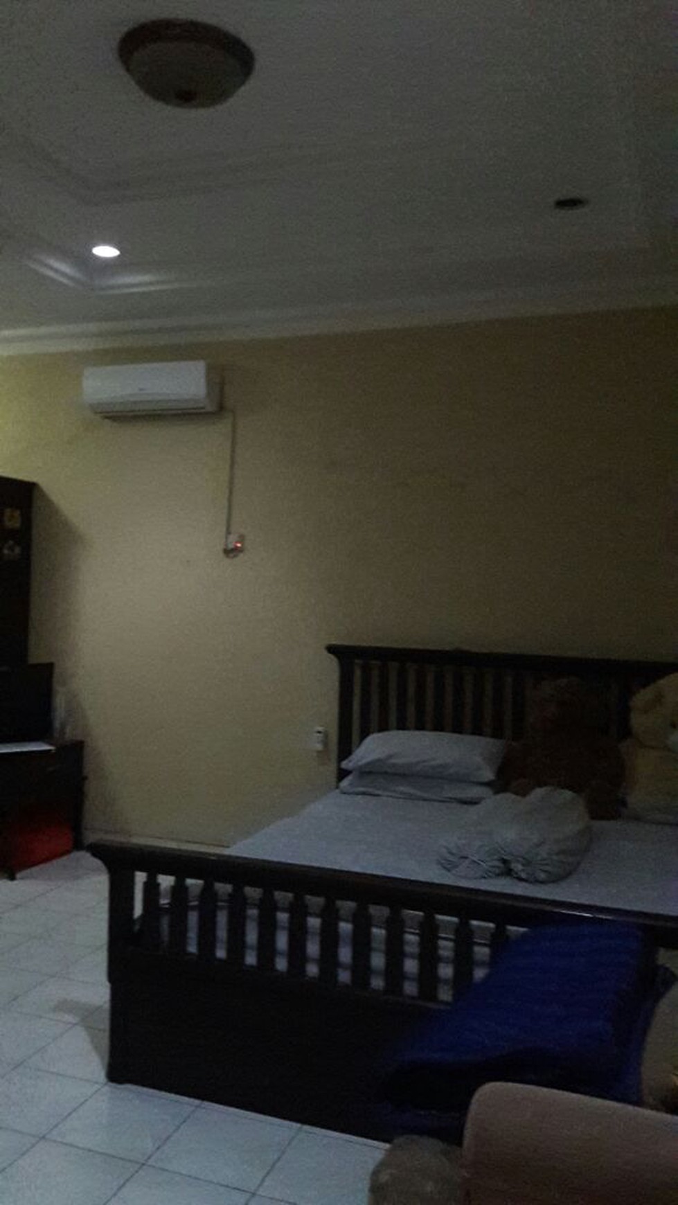 Rumah siap huni ,asri di Pondok Indah