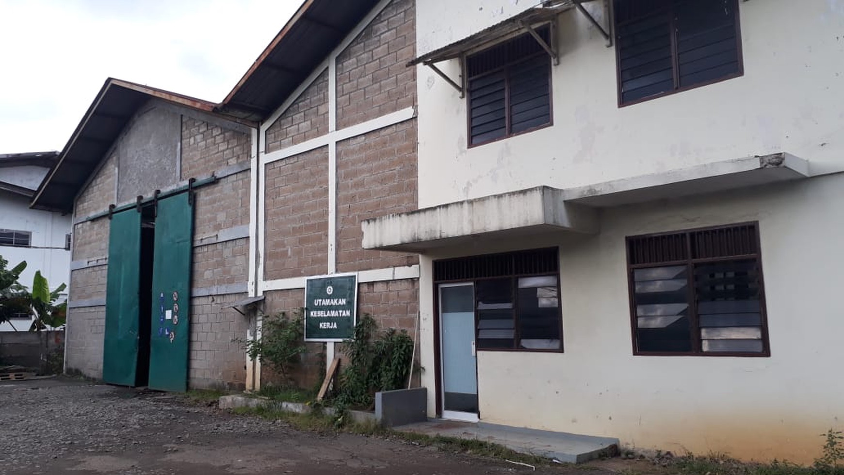 Gudang strategis curug Tangerang