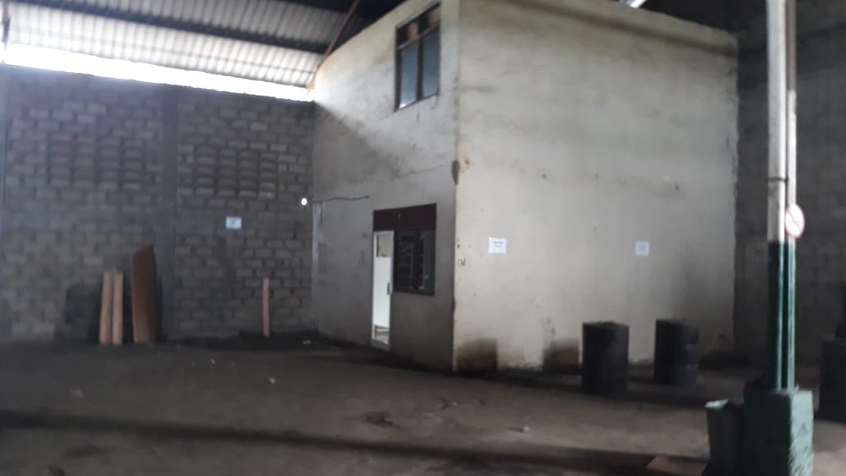 Gudang strategis curug Tangerang