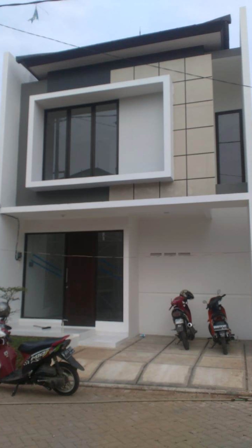 Brand New Rumah mungil Cluster OASIS type 57/59m harga 800Jt nego