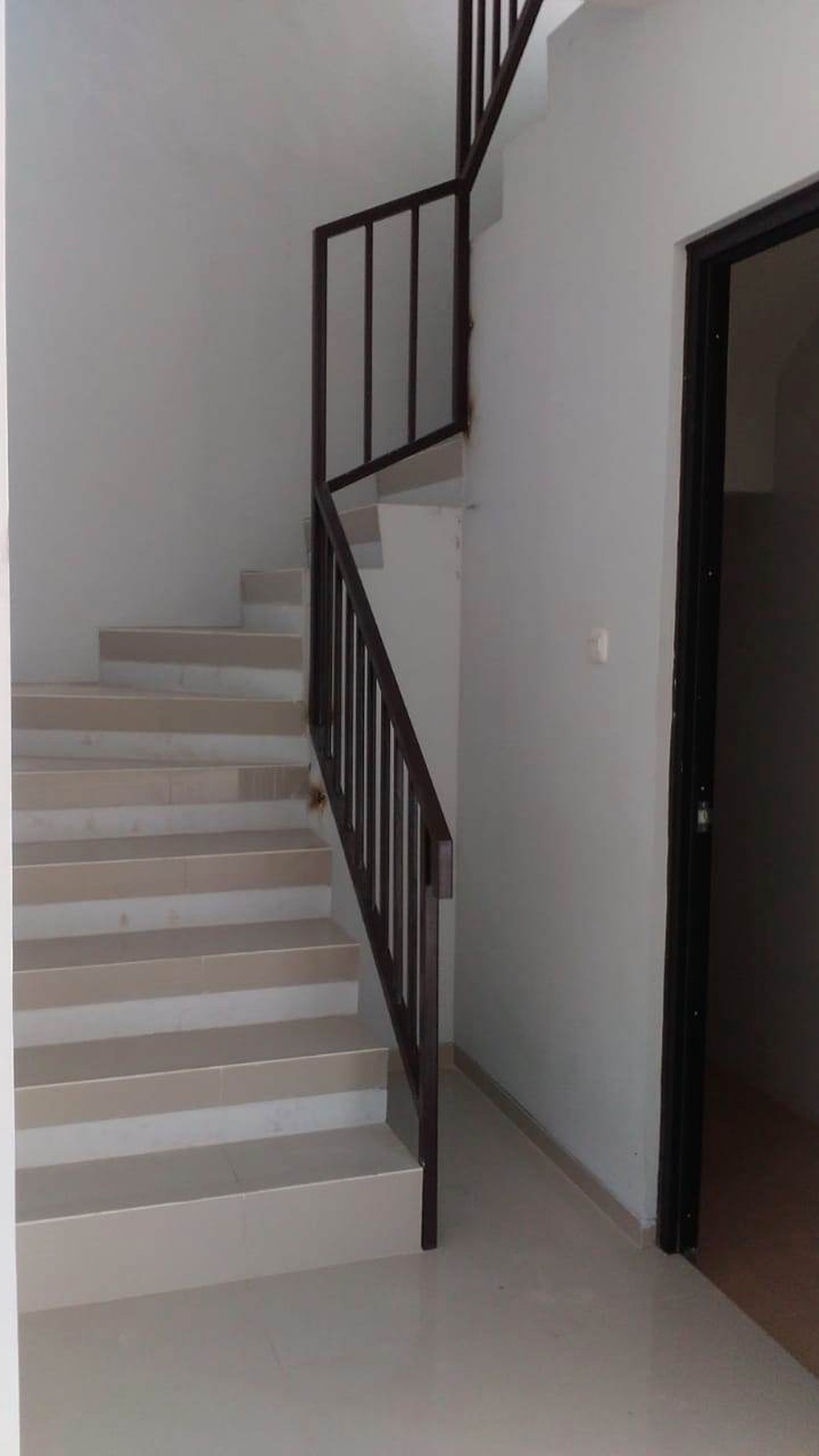 Brand New Rumah mungil Cluster OASIS type 57/59m harga 800Jt nego