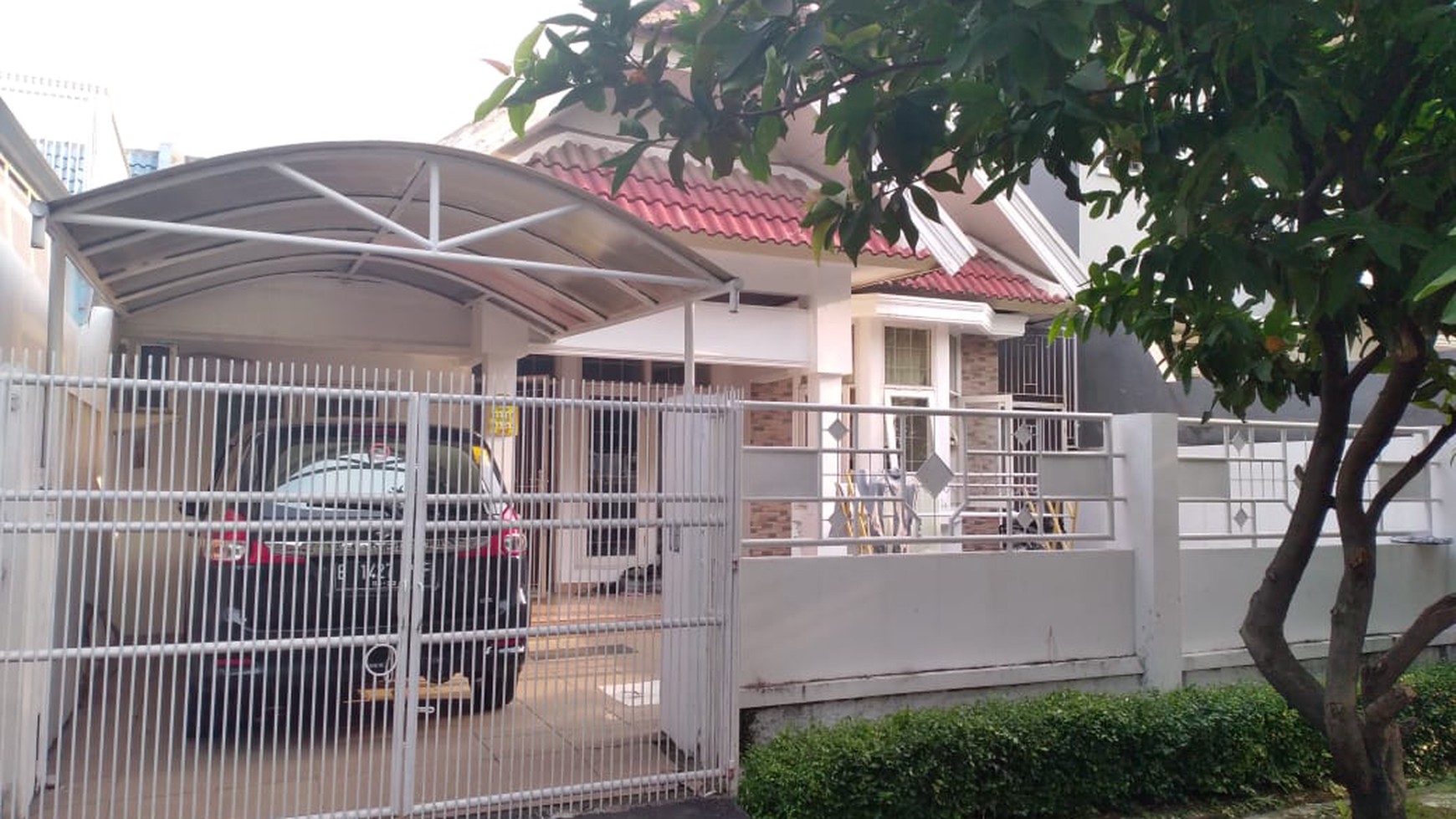 Rumah Kelapa Kopyor, Sektor D1, Luas 10x20m2