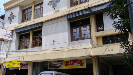 Ruko Dijual di Jl. Buah Batu
