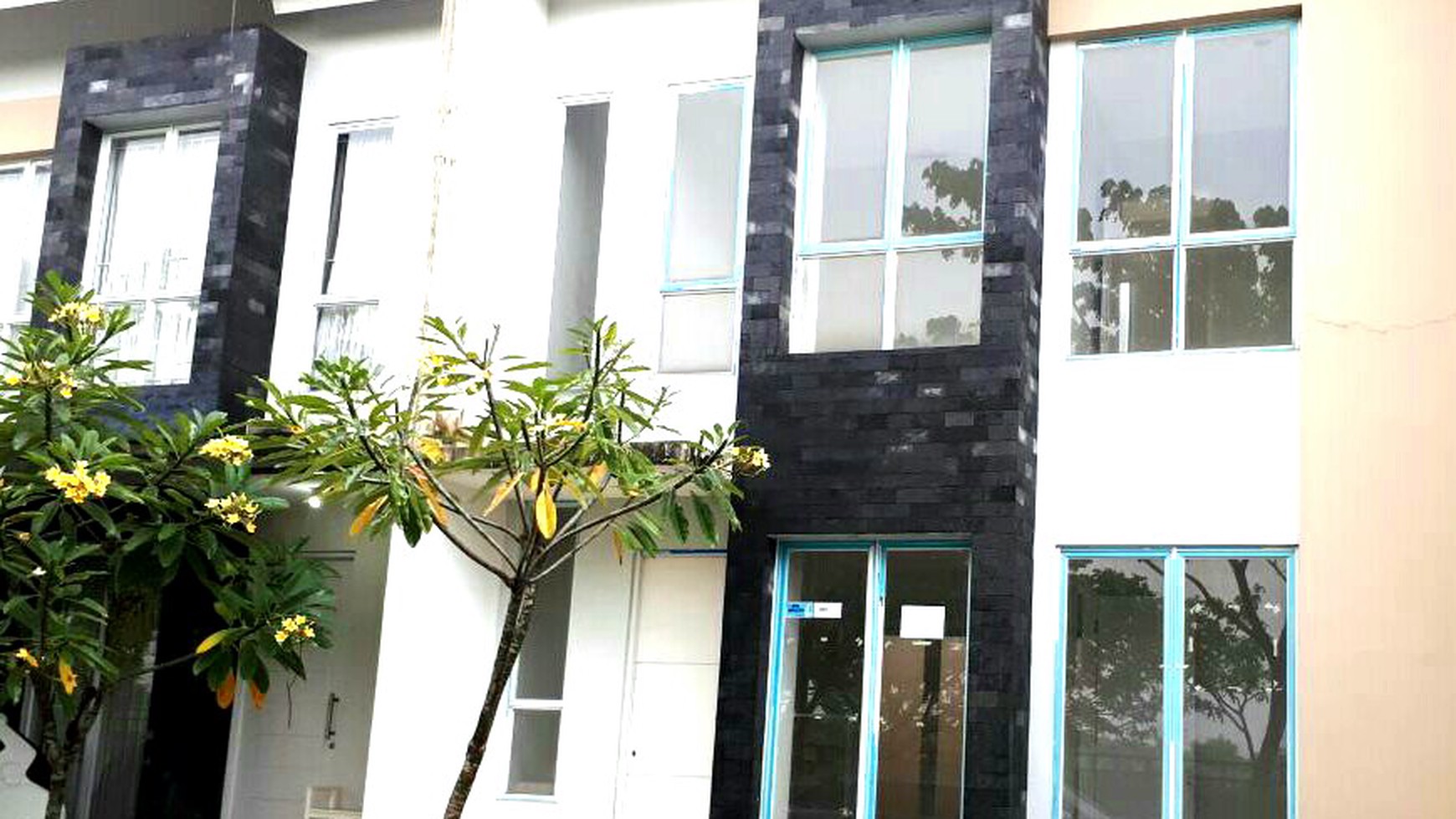 Rumah Cantiq Minimalis Cluster Ayana Lt 84m harga 1.3M, nego sampai deal