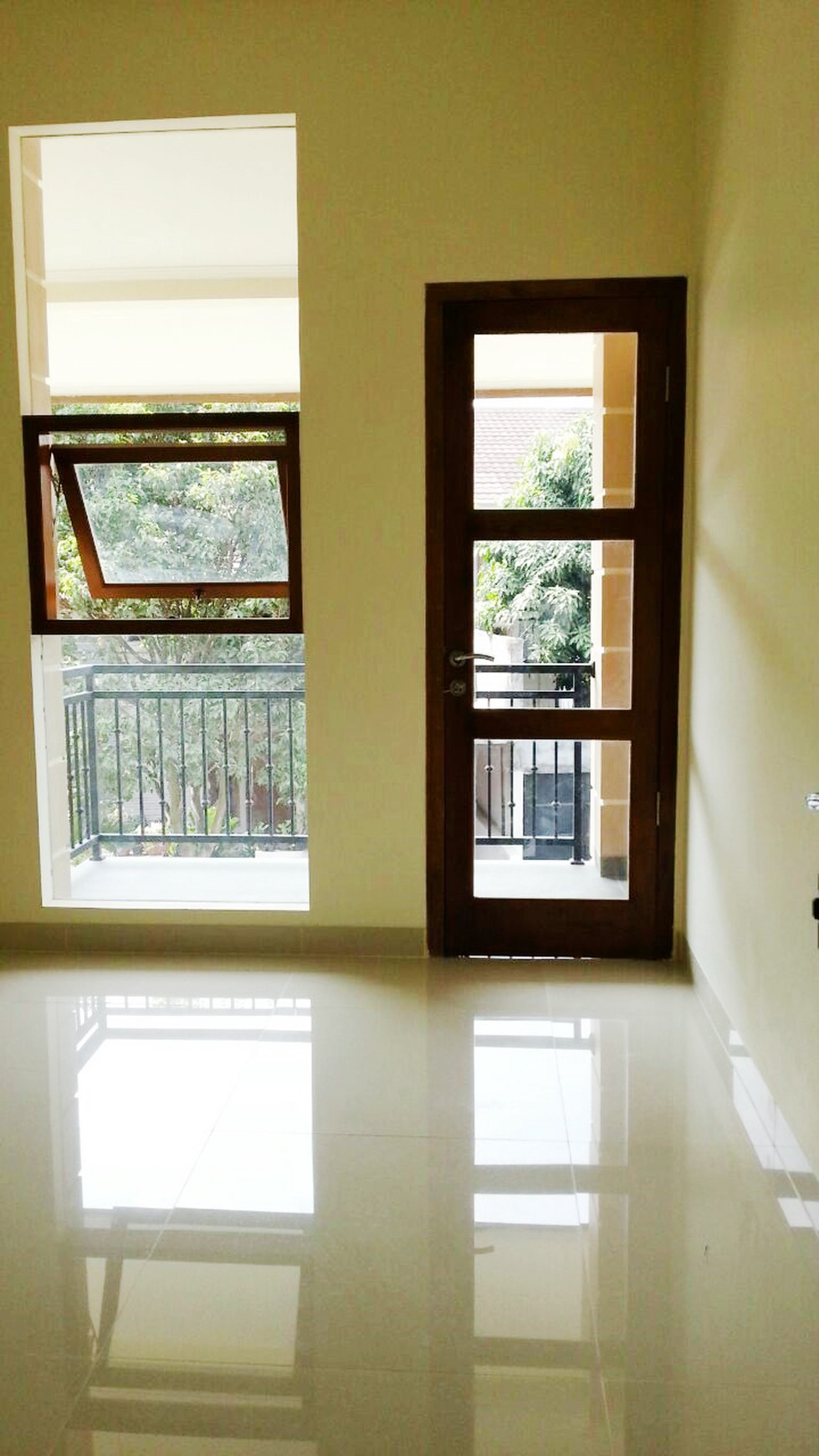 Rumah Nyaman dan Siap huni di kawasan Permata, Bintaro