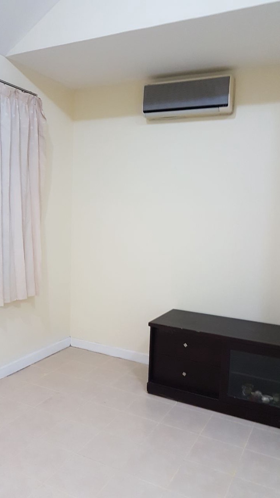 Dijual Townhouse di Taman Ayu Lantai 2 - Lippo Karawaci