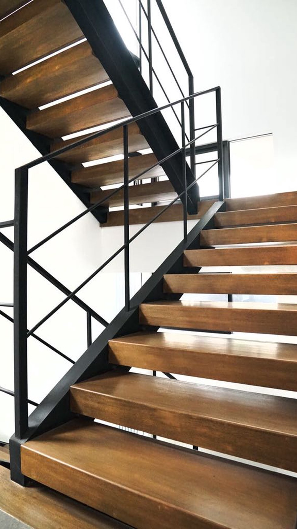 Dijual Rumah di Taman Bromo Jl. Gn. Gede - Lippo Karawaci