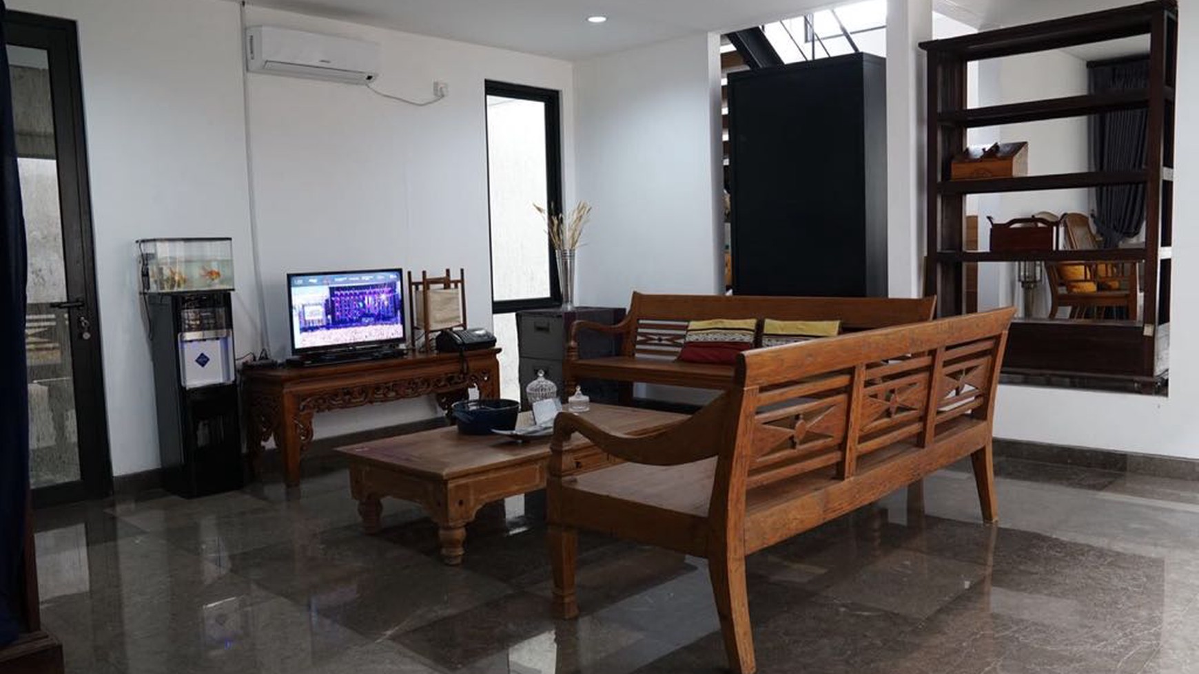 Dijual Rumah di Taman Bromo Jl. Gn. Gede - Lippo Karawaci