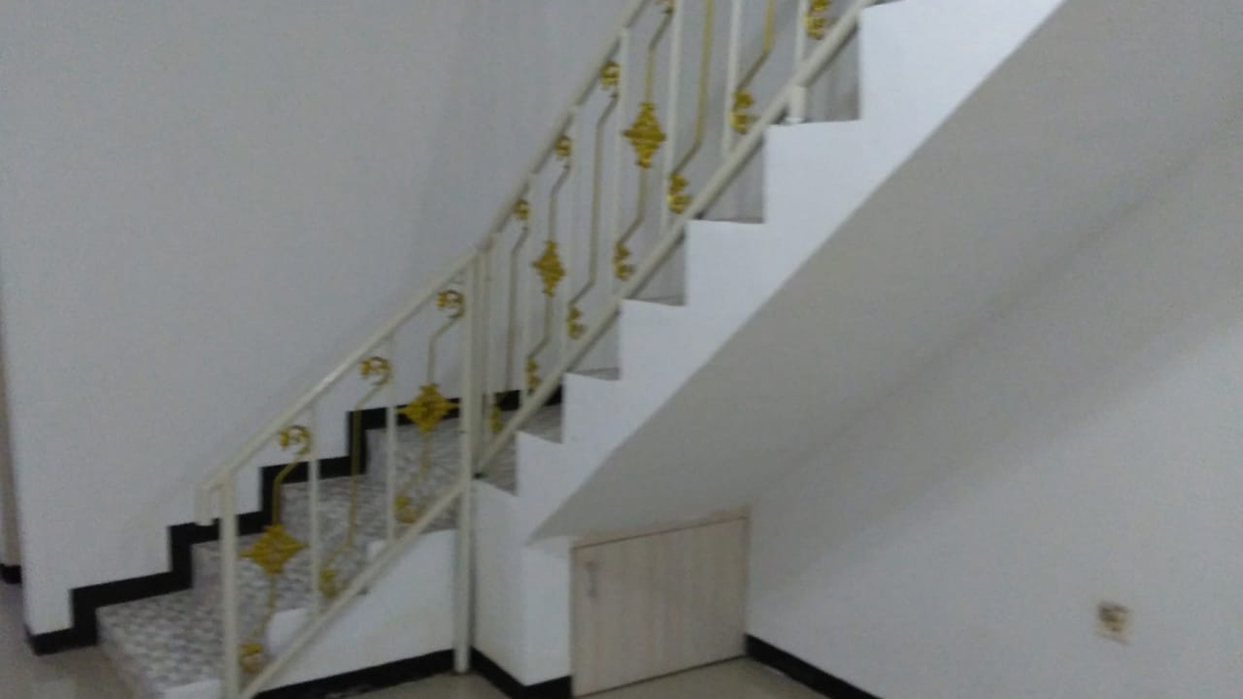 Rumah daerah wage sepanjang bagus