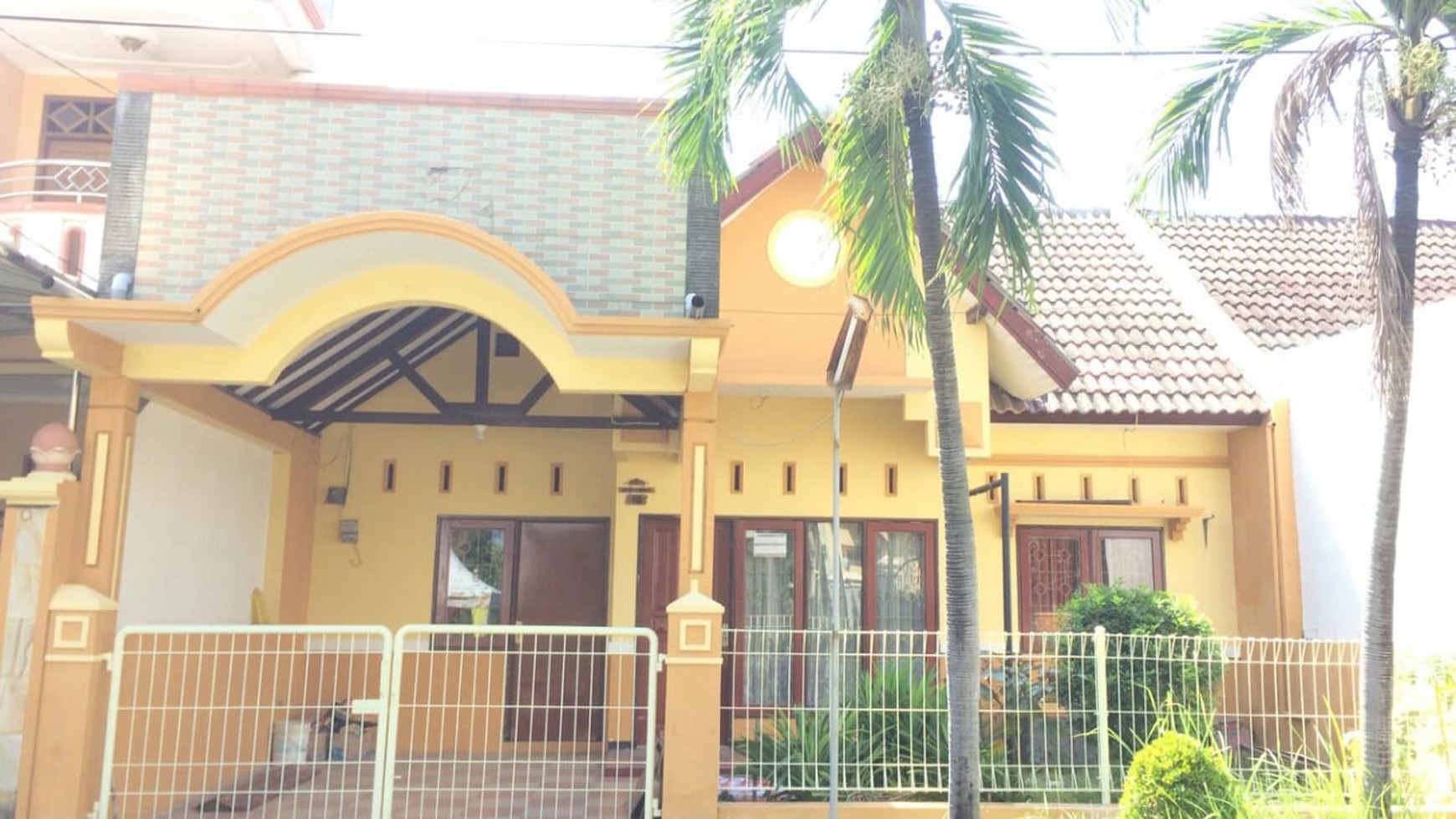 Rumah Bagus daerah tropodo sidoarjo
